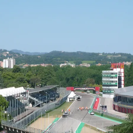 Smart Autodromo Hotel Imola