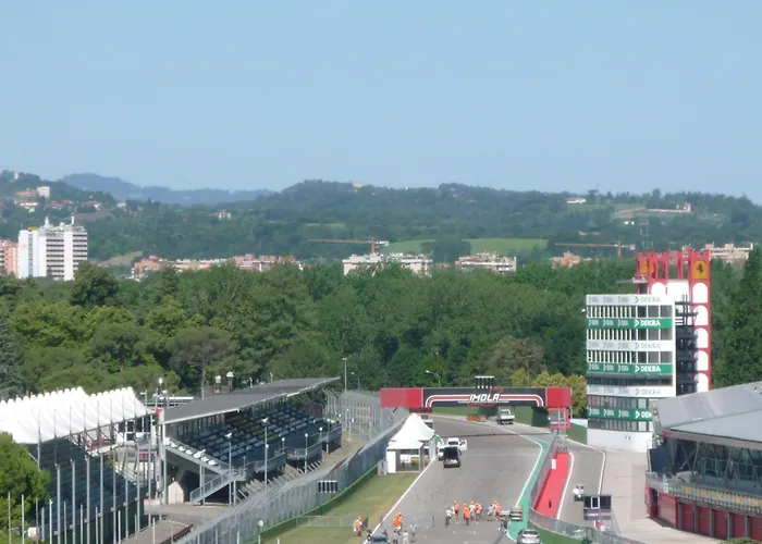 Smart Autodromo Hotel Imola