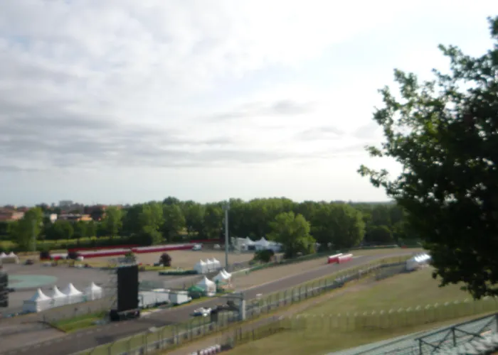 Smart Autodromo Hotel