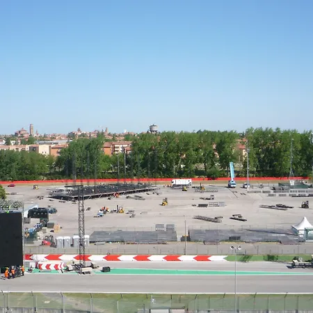 Smart Autodromo Otel 2*