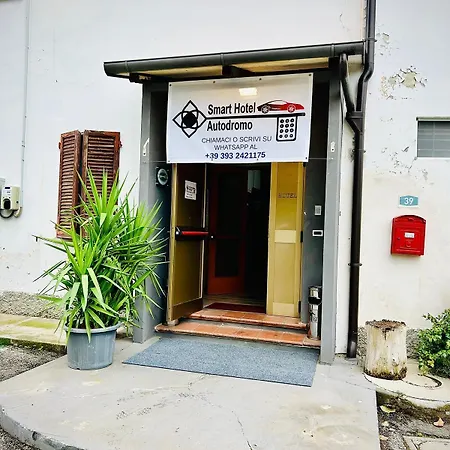 Hotel Smart Autodromo