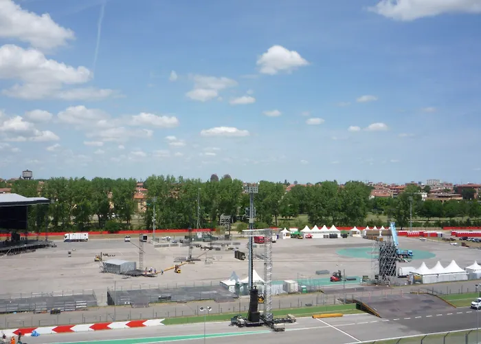 Smart Autodromo מלון