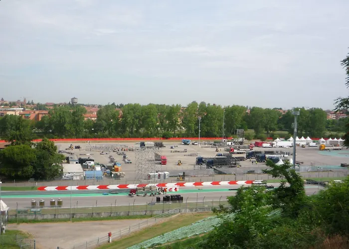 Smart Autodromo Hotel 2*