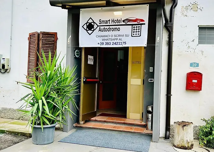 מלון Smart Autodromo